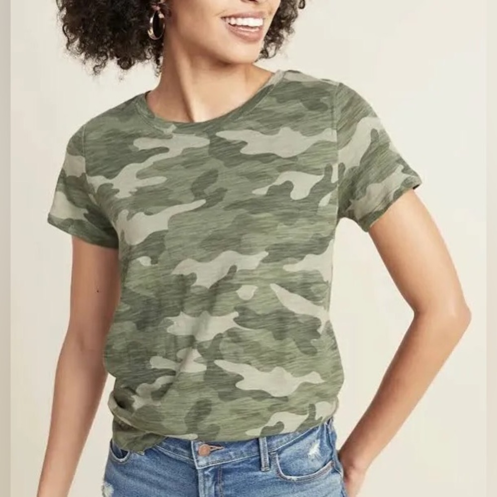 Old Navy | Size L | Camo Tshirt